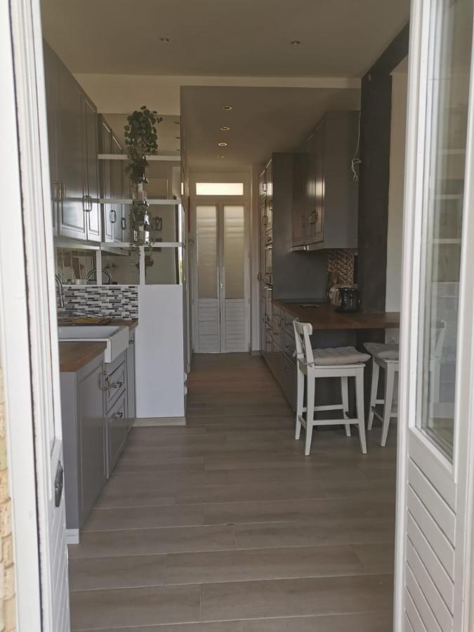 Petit Paradis Apartment *